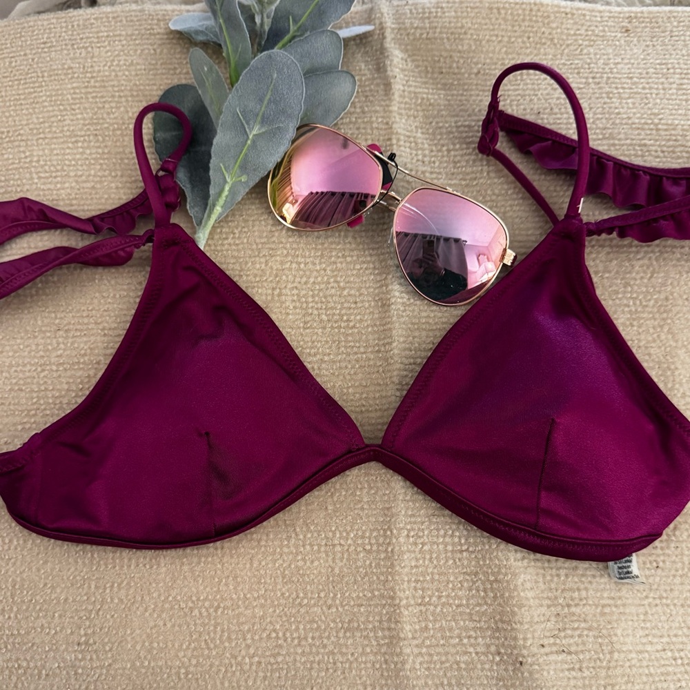 Victoria’s Secret Burgundy Russell Off-the-Shoulder Swim Top Small